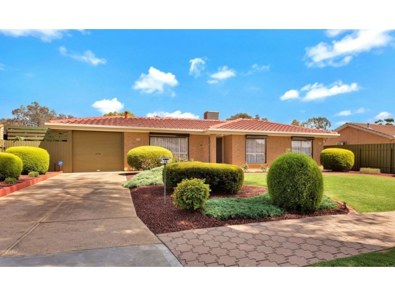 18 Casuarina Drive, Parafield Gardens SA 5107