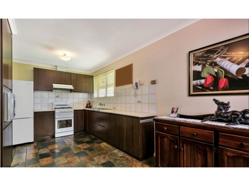 18 Casuarina Drive, Parafield Gardens SA 5107