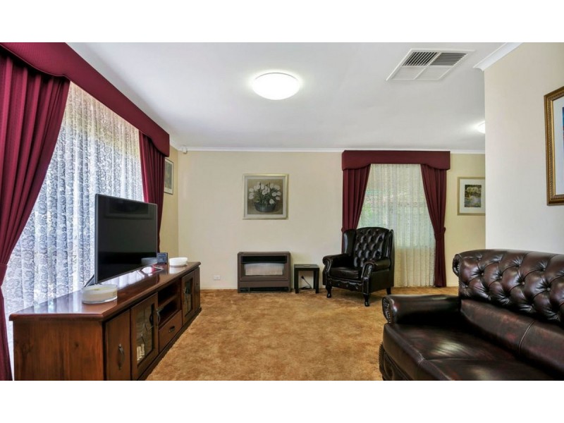 18 Casuarina Drive, Parafield Gardens SA 5107