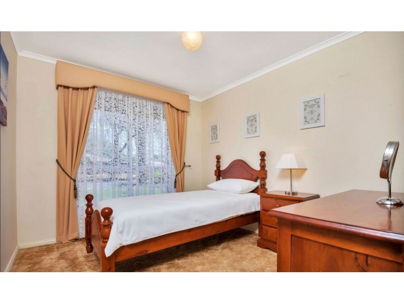 18 Casuarina Drive, Parafield Gardens SA 5107