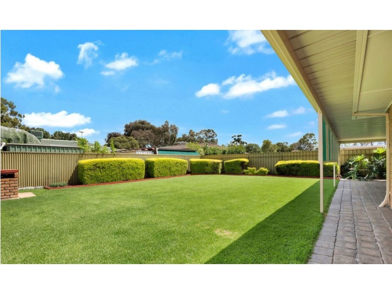 18 Casuarina Drive, Parafield Gardens SA 5107