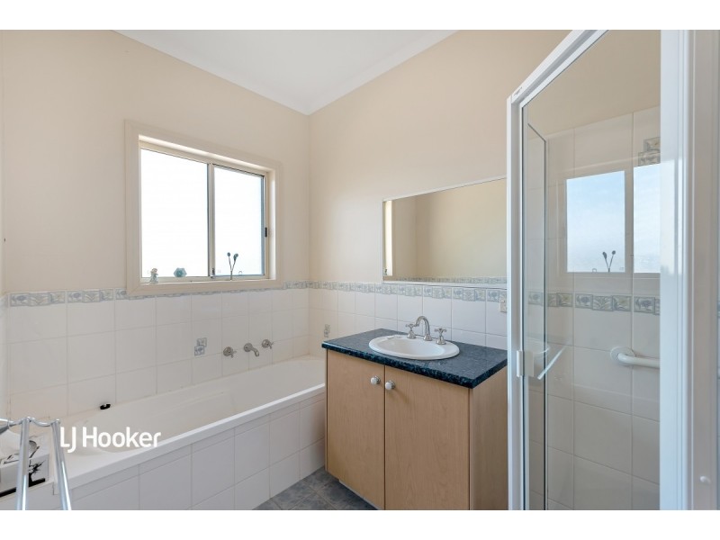 5 Adrian Street, Murray Bridge SA 5253