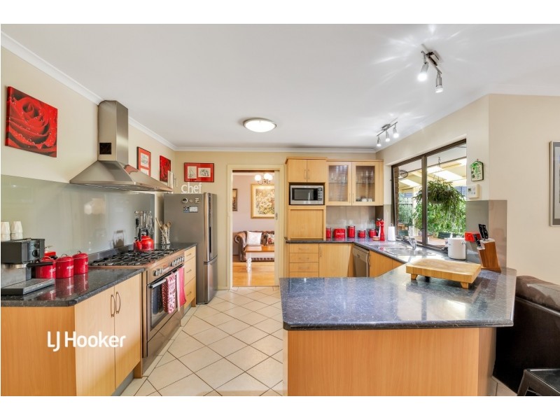 1 Garnier Court, St Agnes SA 5097