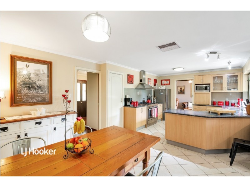 1 Garnier Court, St Agnes SA 5097