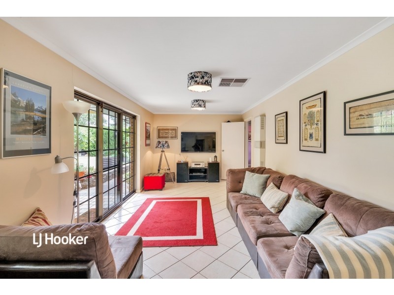 1 Garnier Court, St Agnes SA 5097