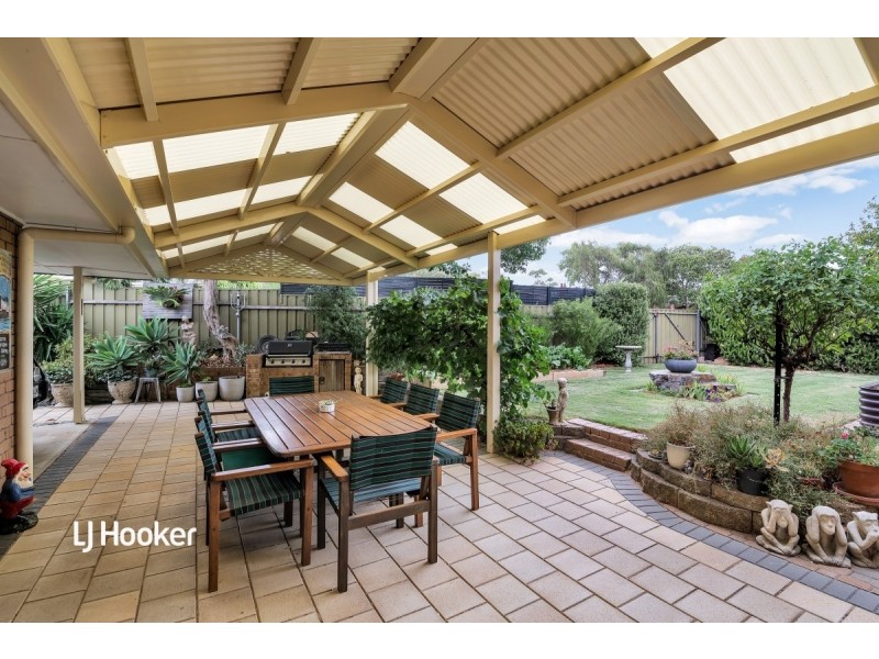 1 Garnier Court, St Agnes SA 5097