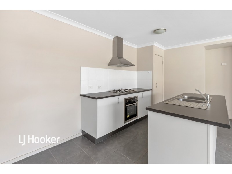 4 Roberts Street, Munno Para SA 5115