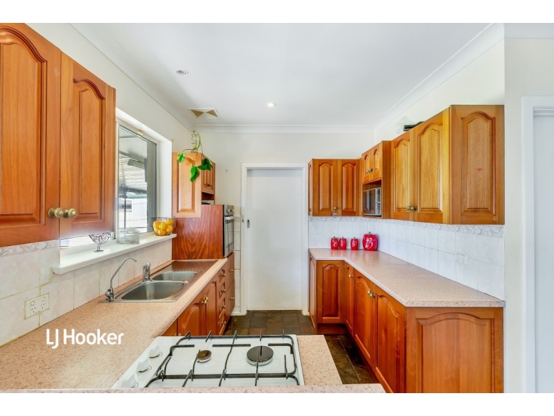 307 Wright Road, Valley View SA 5093