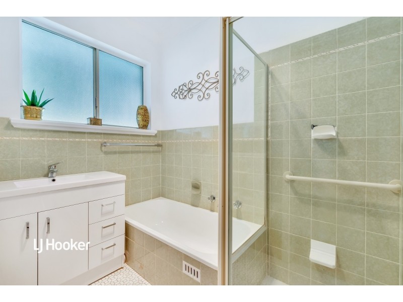 307 Wright Road, Valley View SA 5093