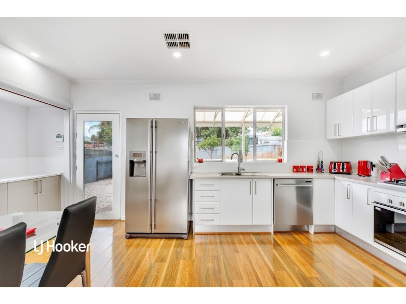 13 Forrest Avenue, Valley View SA 5093