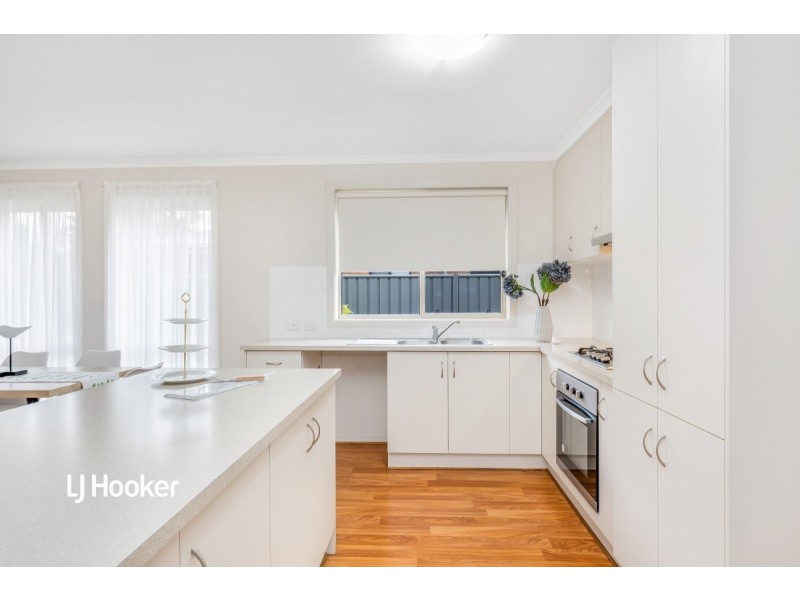 12 Glenrowan Street, Andrews Farm SA 5114