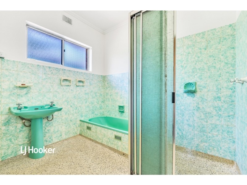 6 Homely Place, Vista SA 5091