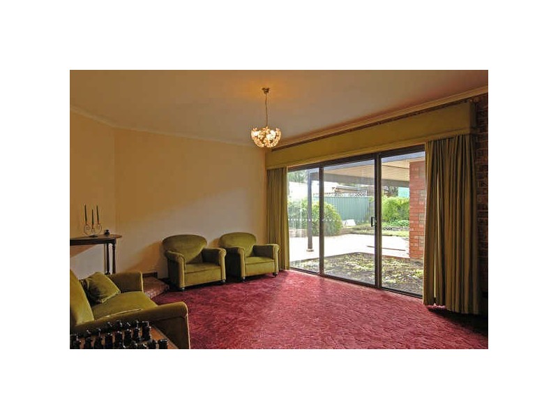 8 Taunton Road, Manningham SA 5086