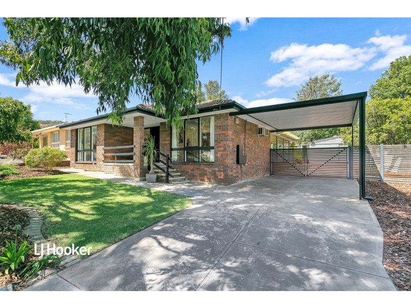 61 Waitara Road, Banksia Park SA 5091