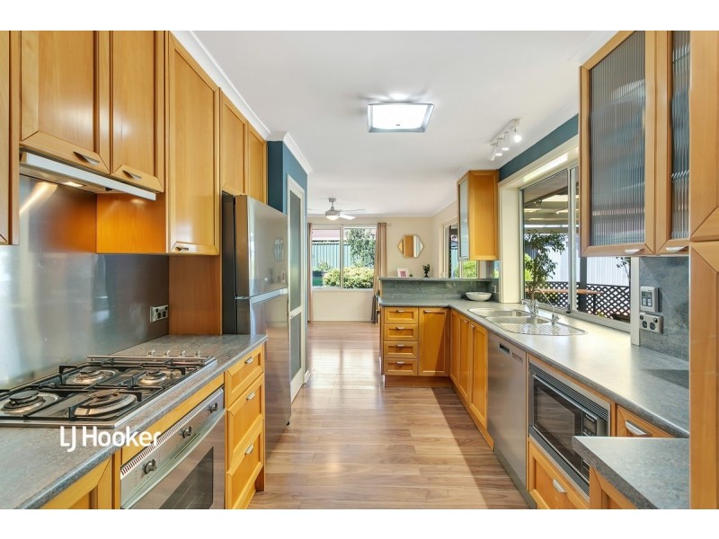 61 Waitara Road, Banksia Park SA 5091