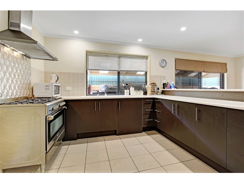 1 McKinlay Drive, Hewett SA 5118