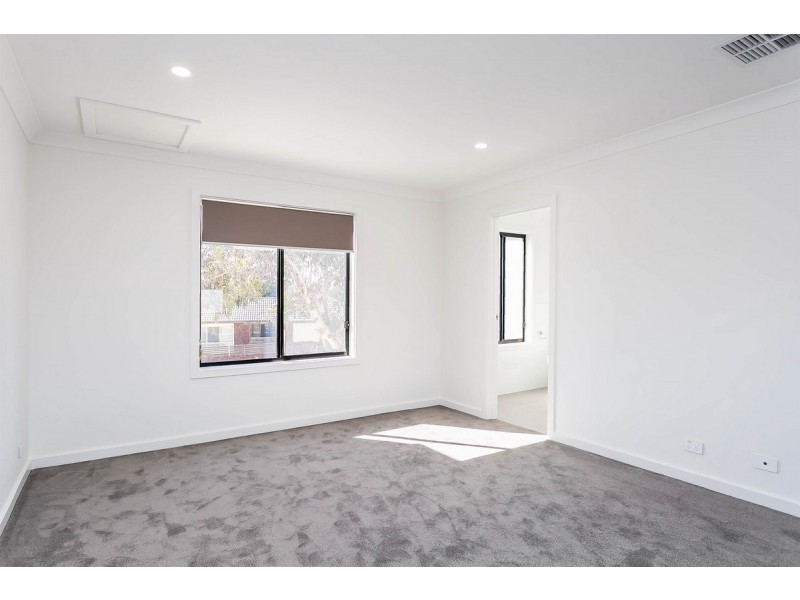 1 Kennon Street, Seaford SA 5169