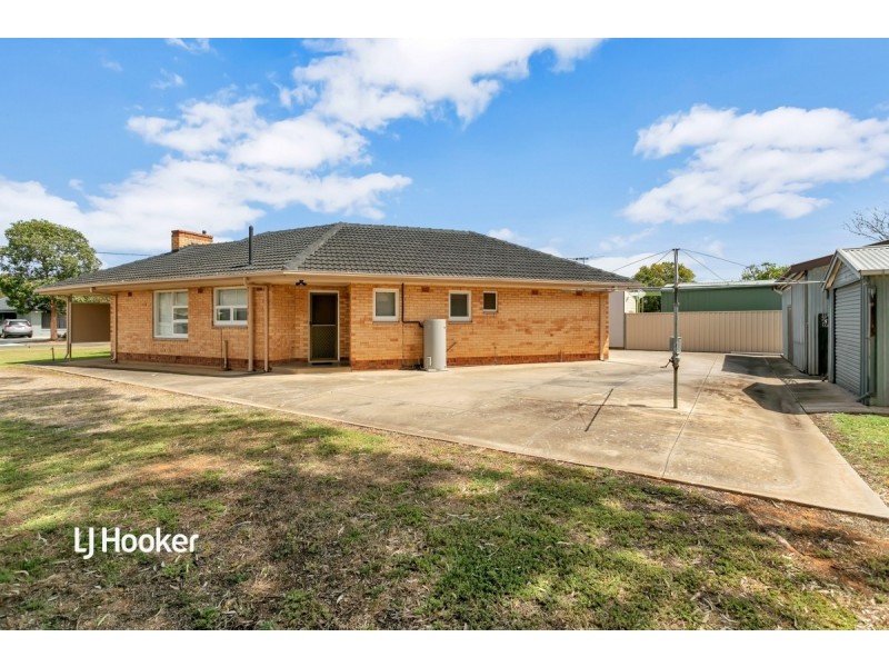37 Leslie McIntyre Avenue, Salisbury Downs SA 5108