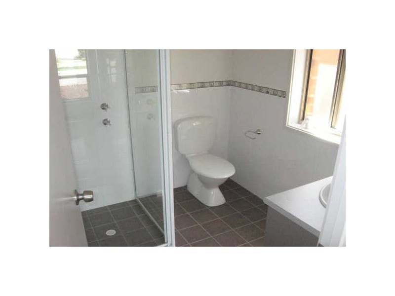 10a Bracken Avenue, Gilles Plains SA 5086