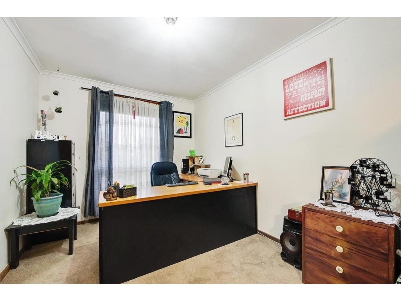 10 Curtin Avenue, St Agnes SA 5097