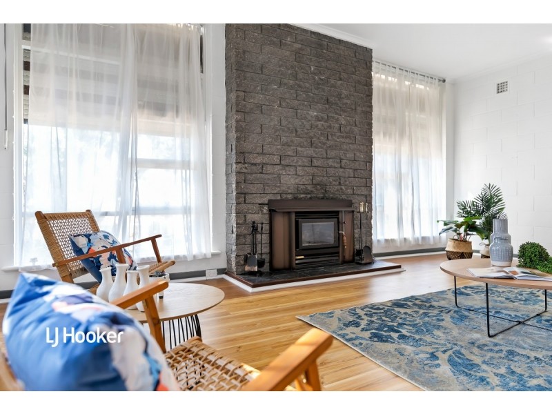 3 Gondola Grove, Para Hills SA 5096