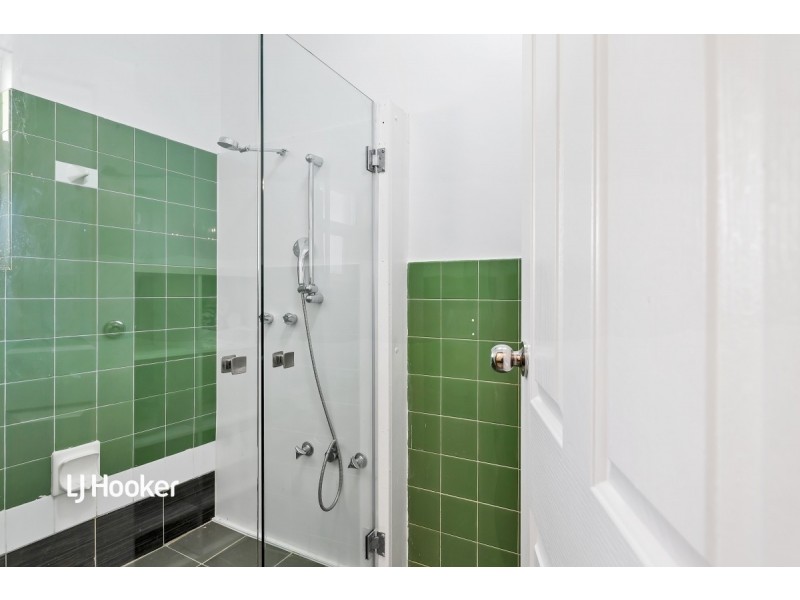 3 Gondola Grove, Para Hills SA 5096