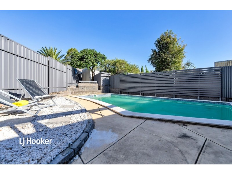 3 Gondola Grove, Para Hills SA 5096