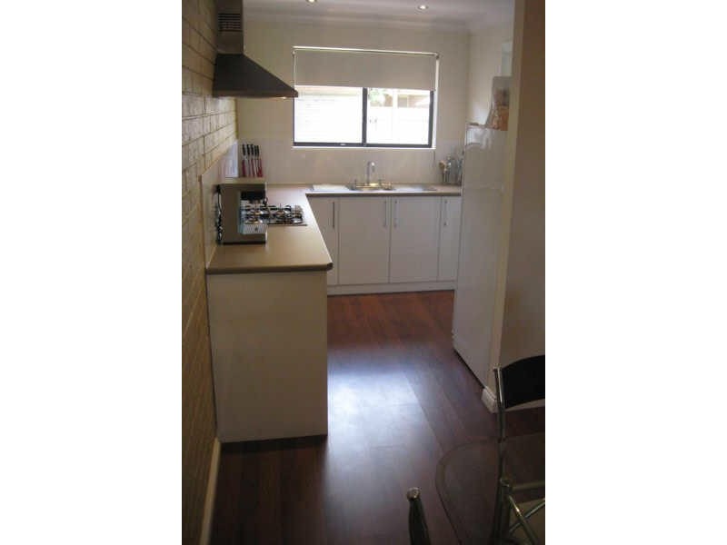 4/24 Hawker Street, Brompton SA 5007