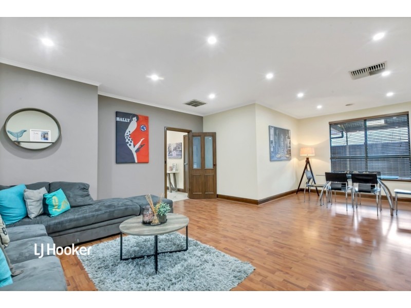 7 Gilchrist Close, Greenwith SA 5125
