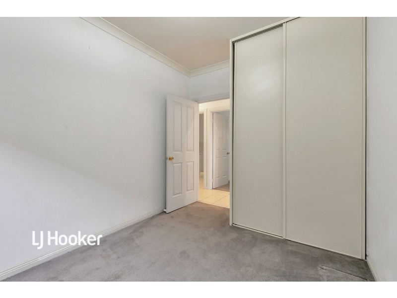 5 Macquarie Avenue, Hillcrest SA 5086