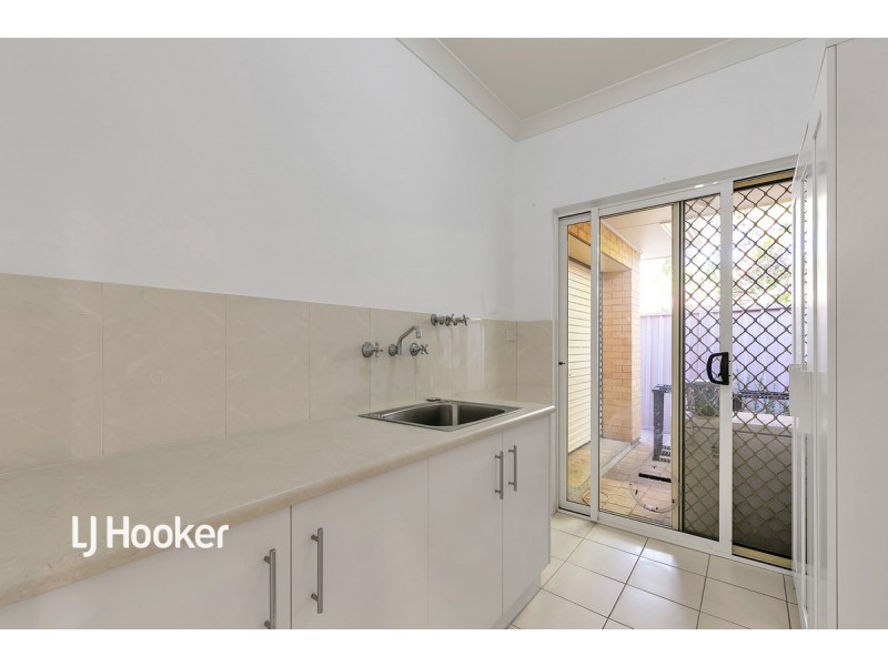 5 Macquarie Avenue, Hillcrest SA 5086