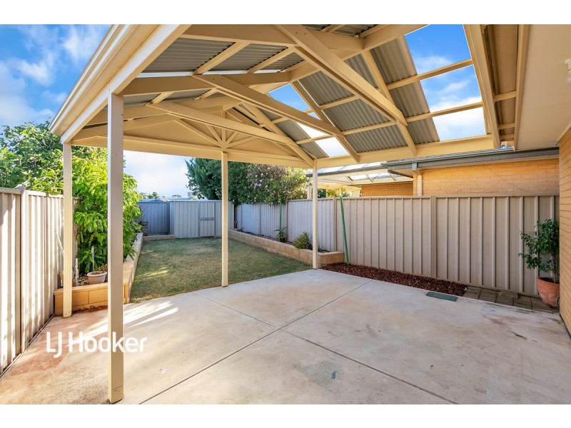 5 Macquarie Avenue, Hillcrest SA 5086