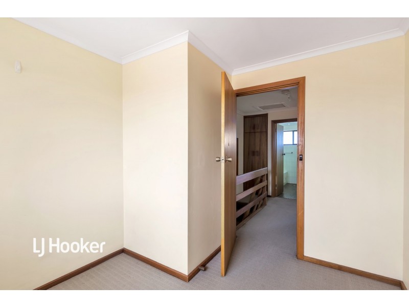 99 Brebner Drive, West Lakes SA 5021