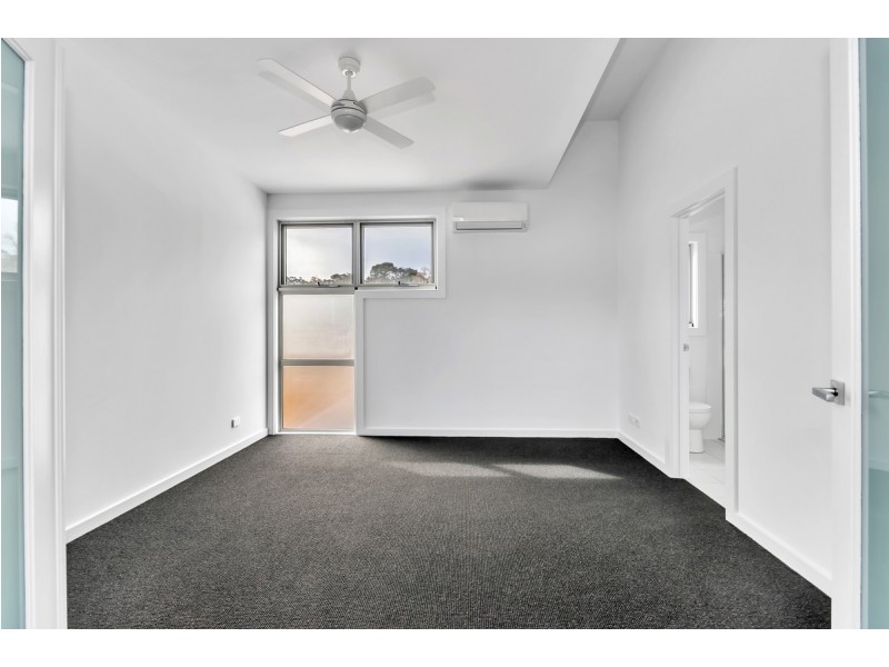 25 Parkindula Drive, Mount Barker SA 5251