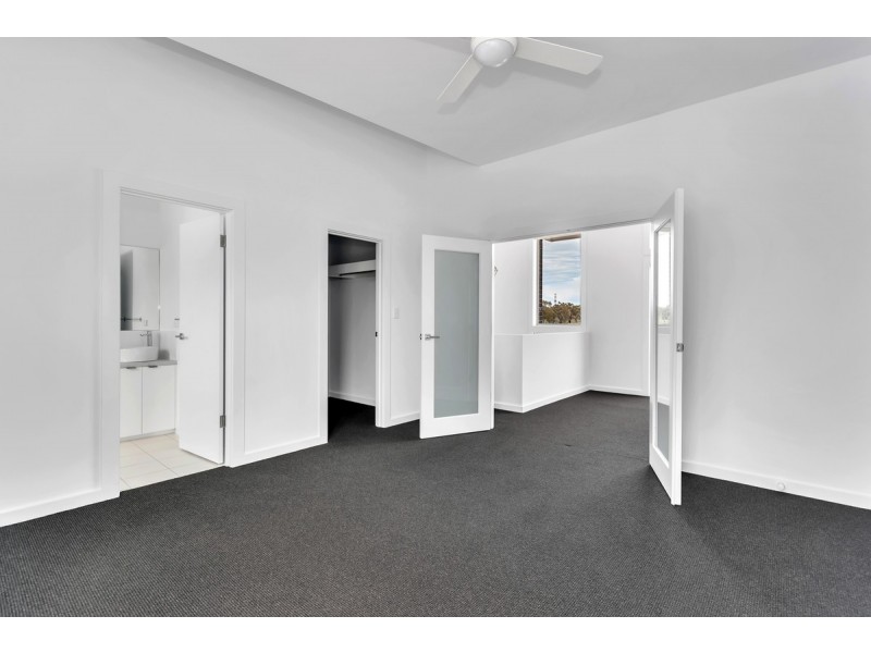 25 Parkindula Drive, Mount Barker SA 5251