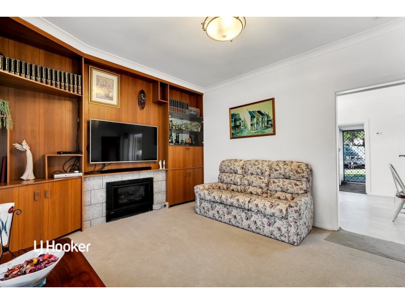 15 Leeds Avenue, Hope Valley SA 5090