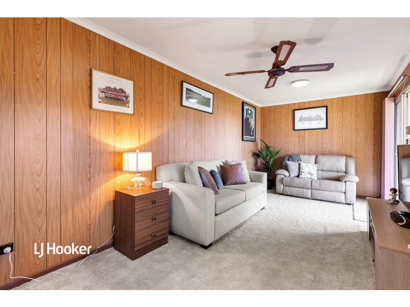 15 Leeds Avenue, Hope Valley SA 5090