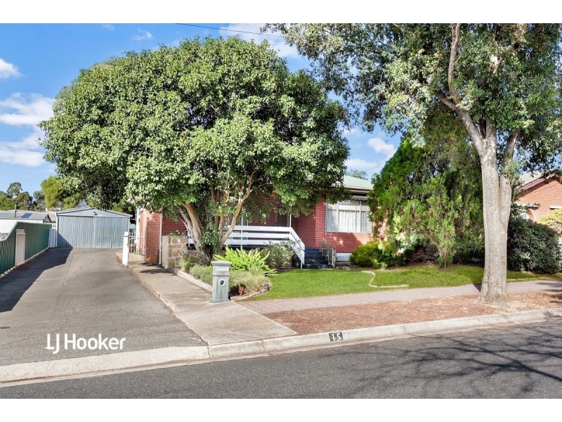 15 Leeds Avenue, Hope Valley SA 5090