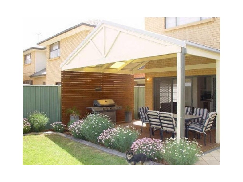 9 Lord Howe Crescent, Mawson Lakes SA 5095