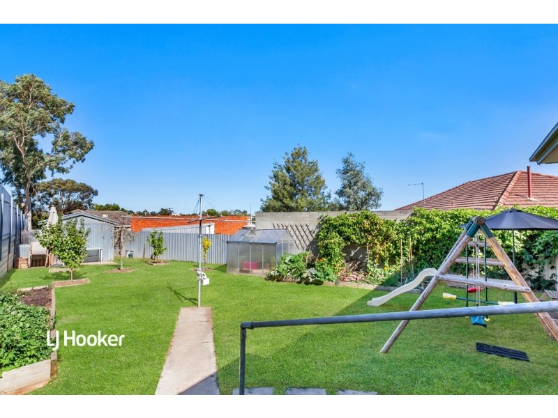 11 Bristol Avenue, Enfield SA 5085