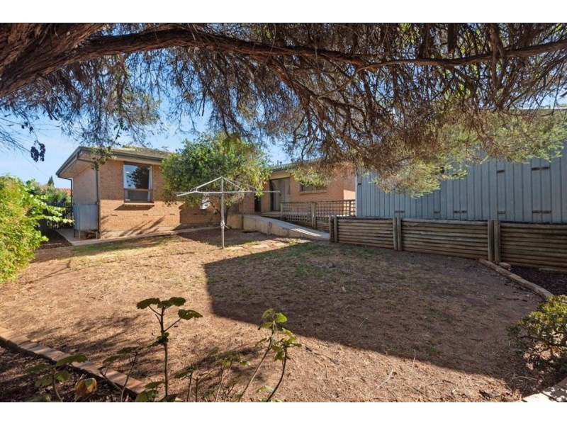21 Currawong Crescent, Modbury Heights SA 5092