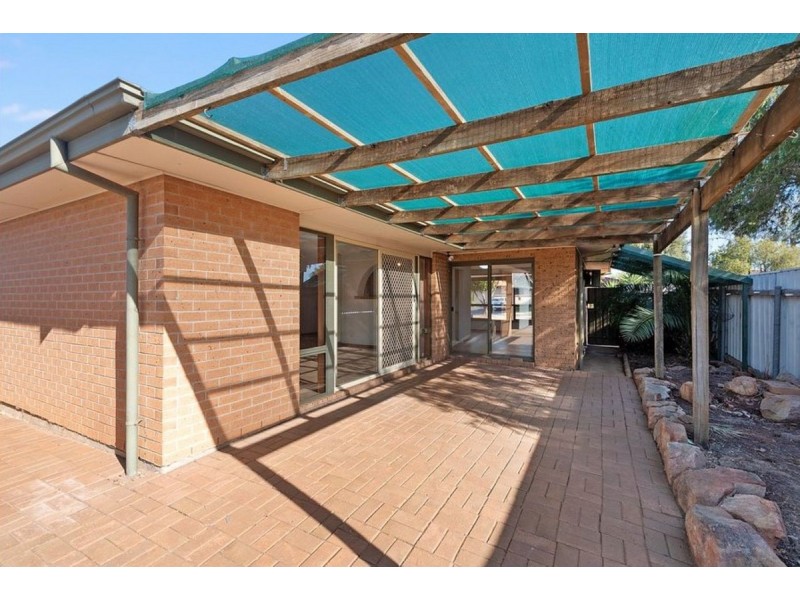 21 Currawong Crescent, Modbury Heights SA 5092