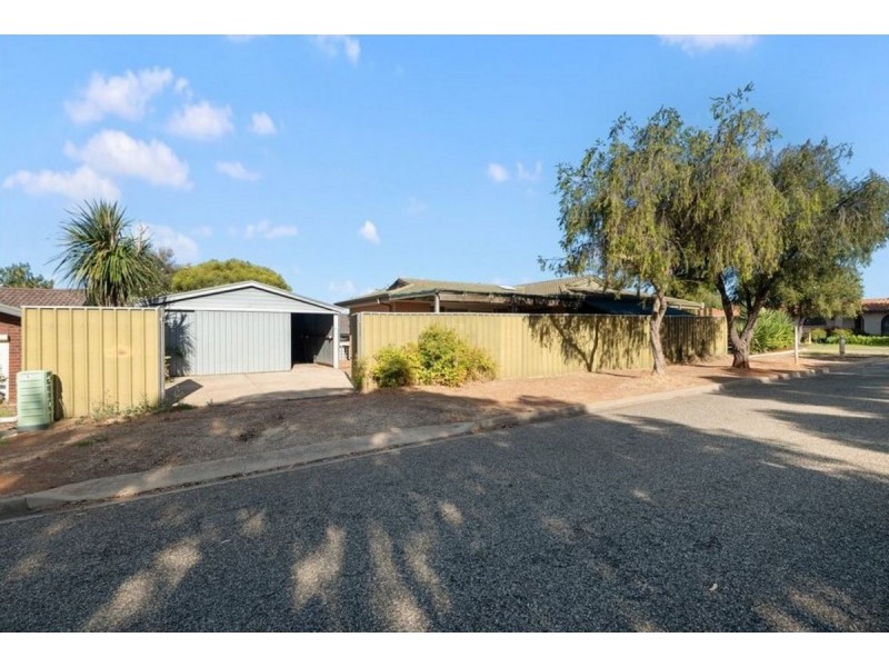 21 Currawong Crescent, Modbury Heights SA 5092