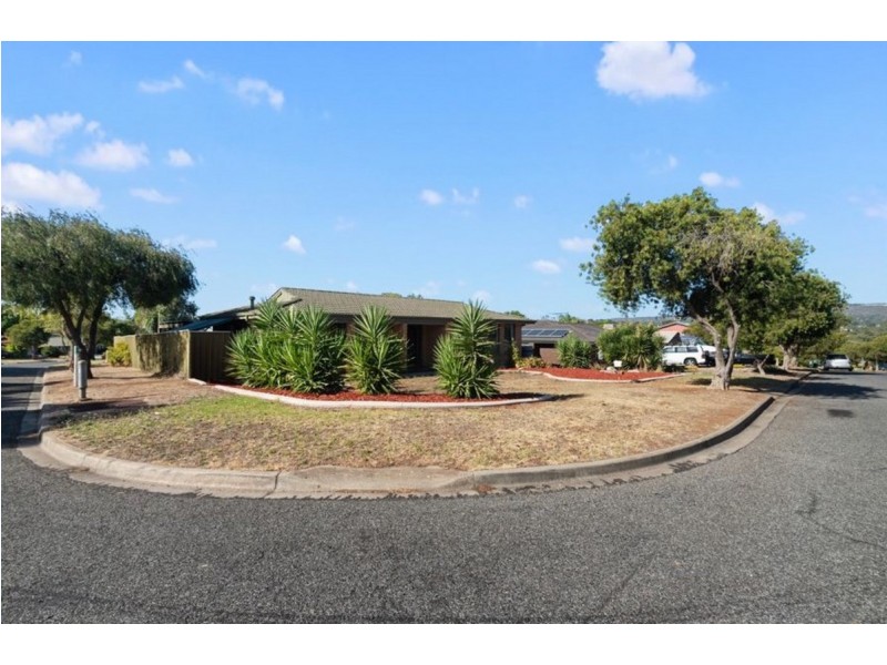 21 Currawong Crescent, Modbury Heights SA 5092