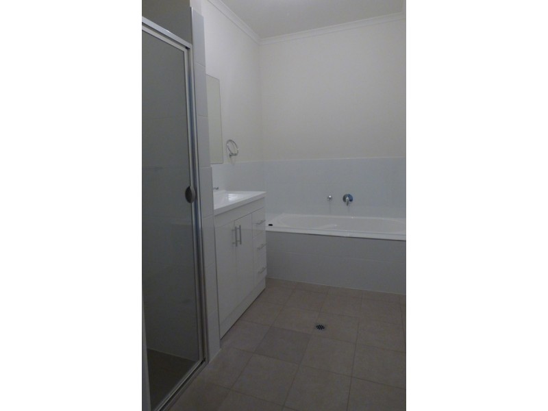 21 Parkindula Drive, Mount Barker SA 5251