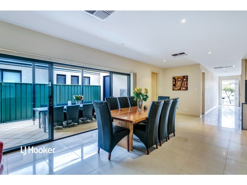 8 Adeline Street, Mawson Lakes SA 5095