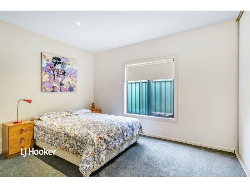 8 Adeline Street, Mawson Lakes SA 5095