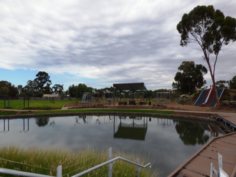 7 Gatley Circuit, Evanston South SA 5116