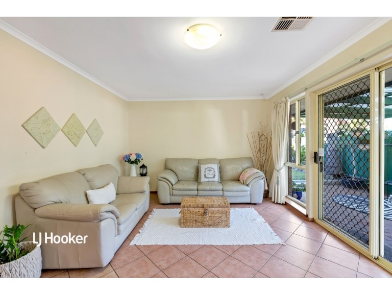 35 County Street, Hillcrest SA 5086