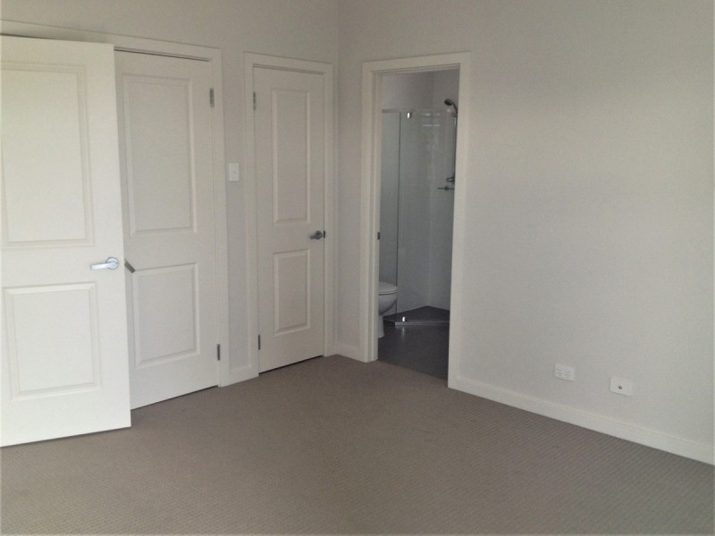 59 Avocet Drive, Mawson Lakes SA 5095